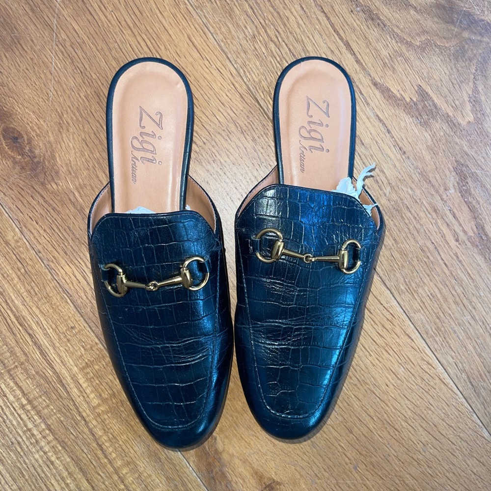 Black mules